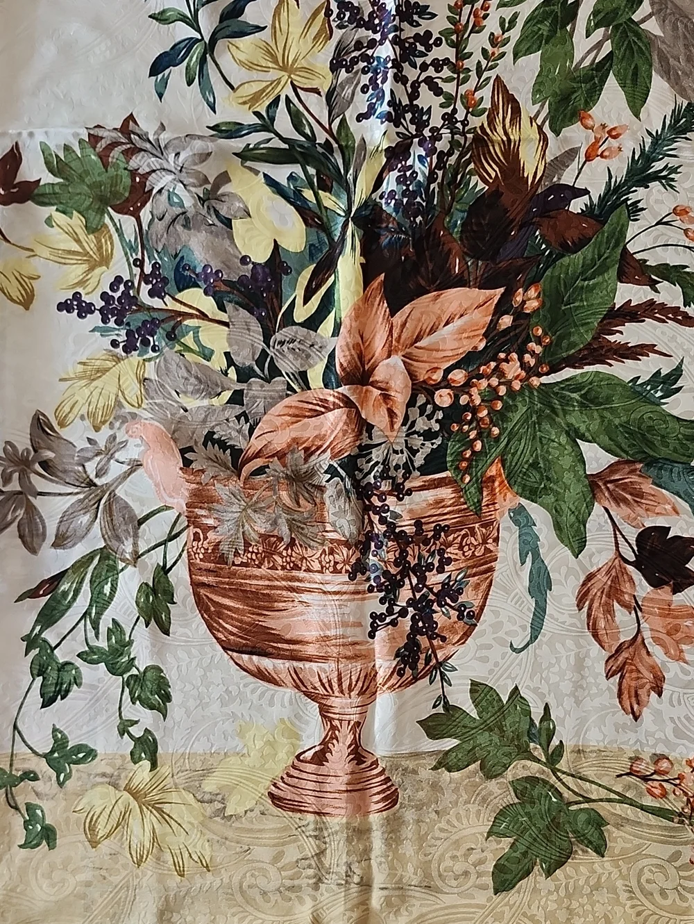 Anne Klein Bouquet In Vase Design Silk Square Scarf